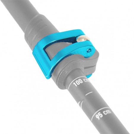 Clapet et écrou Easy-lock bleu pour bâton de randonnée Guidetti Clapet et écrou Easy-lock bleu pour bâton de randonnée Guidetti