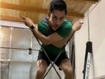 Nordic walking muscle stretch #3