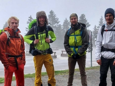 Andes and tents, 4 roommates in South America